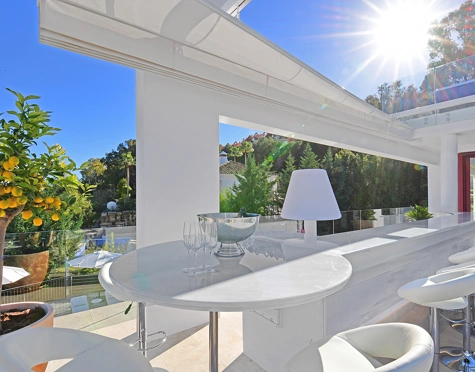 Villa for sale in Nueva Andalucia, Marbella