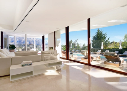 EXCEPCIONAL VILLA DE LUJO DE 7 DORMITORIOS EN VENTA EN NUEVA ANDALUCÍA