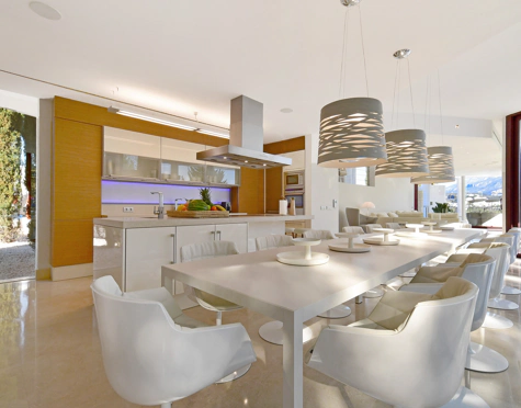 Villa for sale in Nueva Andalucia, Marbella