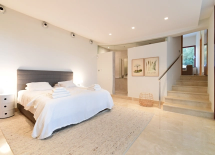 EXCEPCIONAL VILLA DE LUJO DE 7 DORMITORIOS EN VENTA EN NUEVA ANDALUCÍA