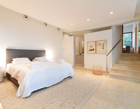 Villa for sale in Nueva Andalucia, Marbella