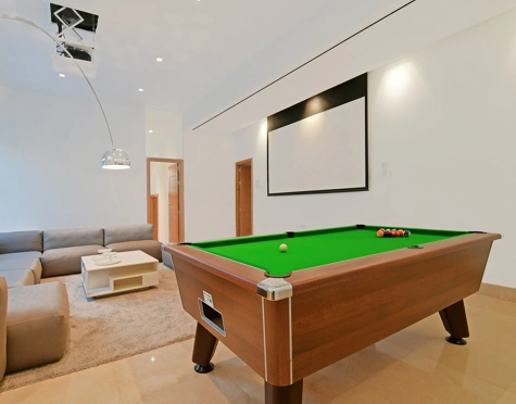 Villa for sale in Nueva Andalucia, Marbella