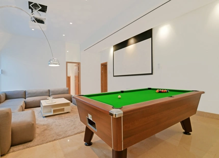 EXCEPCIONAL VILLA DE LUJO DE 7 DORMITORIOS EN VENTA EN NUEVA ANDALUCÍA
