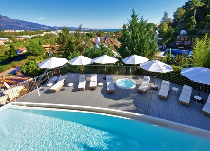 EXCEPCIONAL VILLA DE LUJO DE 7 DORMITORIOS EN VENTA EN NUEVA ANDALUCÍA