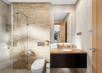 EXQUISITE LUXURY FRONTLINE GOLF VILLA FOR SALE IN LAS BRISAS, NUEVA ANDALUCÍA