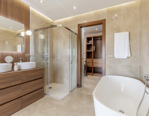 Villa en venta en Paraiso Alto, Benahavis