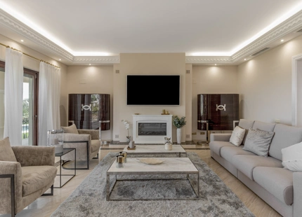 STUNNING 11-BEDROOM LUXURY VILLA WITH PANORAMIC SEA VIEWS IN PARAISO ALTO