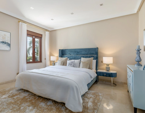 Villa en venta en Paraiso Alto, Benahavis