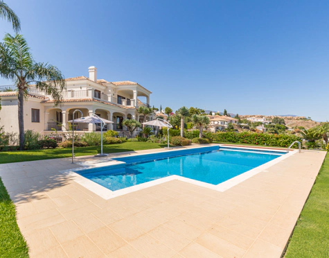 Villa en venta en Paraiso Alto, Benahavis