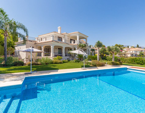 Villa en venta en Paraiso Alto, Benahavis