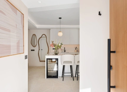 LUXURIOUS 3-BEDROOM TOWNHOUSE WITH STUNNING ROOF TERRACE IN ALTOS DEL RODEO