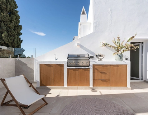 Town House for sale in Altos del Rodeo, Nueva Andalucia