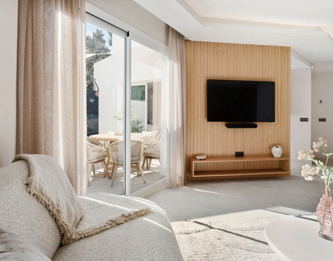 Town House for sale in Altos del Rodeo, Nueva Andalucia