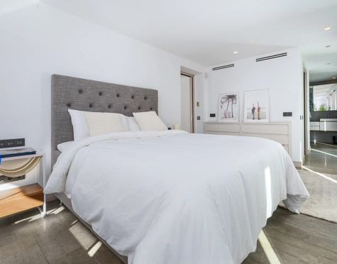 Villa en venta en Nueva Andalucia, Marbella