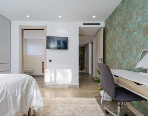 Villa en venta en Nueva Andalucia, Marbella