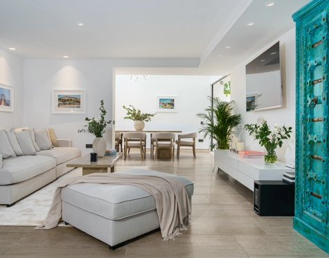 Villa en venta en Nueva Andalucia, Marbella