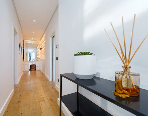 Villa en venta en Nueva Andalucia, Marbella