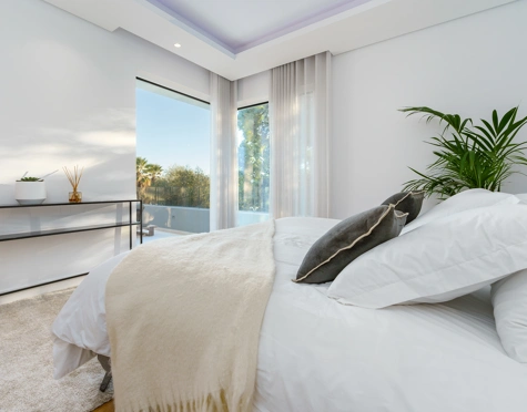Villa en venta en Nueva Andalucia, Marbella