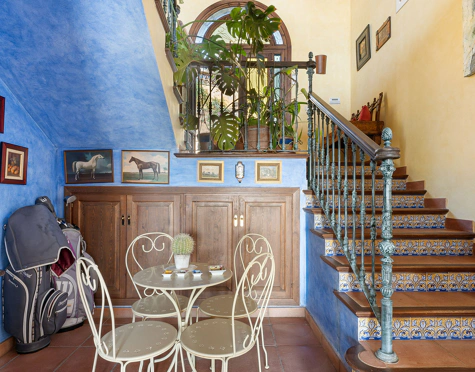 Villa en venta en El Madroñal, Benahavis