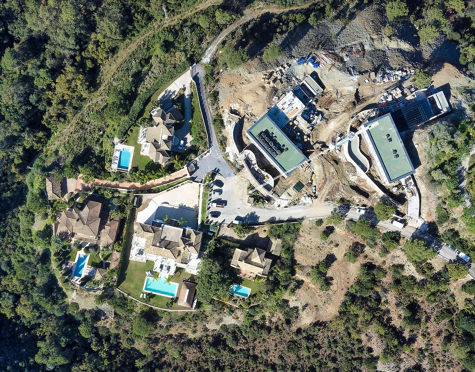 Villa en venta en El Madroñal, Benahavis