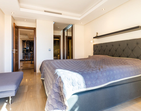 Atico Duplex en alquiler a corta temporada en Bahia de la Plata, Estepona East