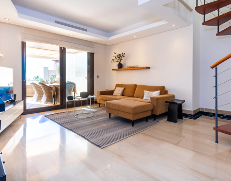 Atico Duplex en alquiler a corta temporada en Bahia de la Plata, Estepona East
