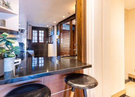 Luxury Apartment with Private Pool and Sea Views in Bahía de la Plata, Estepona