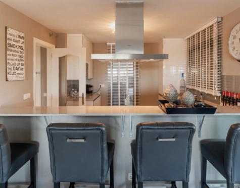 Penthouse for sale in Benatalaya, Estepona East