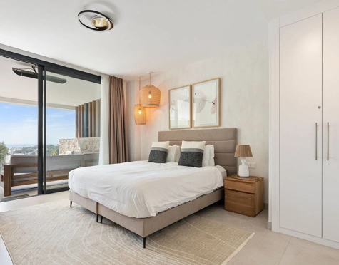 Apartment for sale in Cabopino, Marbella Este