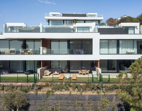 Apartment for sale in Cabopino, Marbella Este