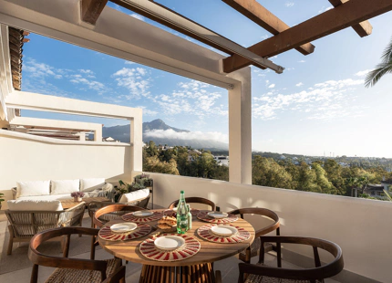 LUJOSO APARTAMENTO DE 3 DORMITORIOS CON VISTAS PANORÁMICAS EN LOS BELVEDERES