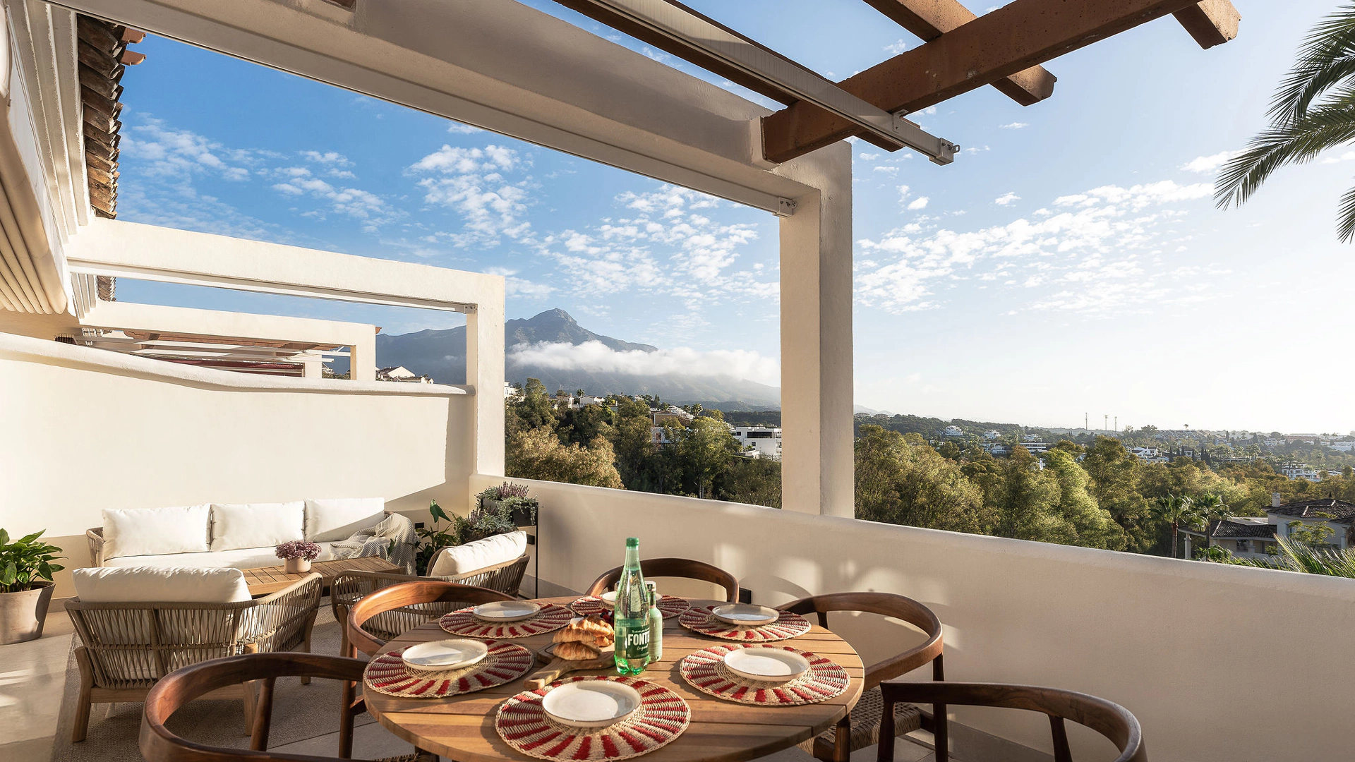 Apartamento en venta en Palacetes Los Belvederes, Nueva Andalucia