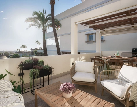 Apartamento en venta en Palacetes Los Belvederes, Nueva Andalucia