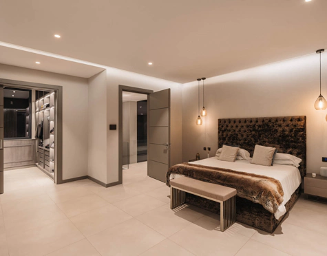 Villa for sale in El Madroñal, Benahavis
