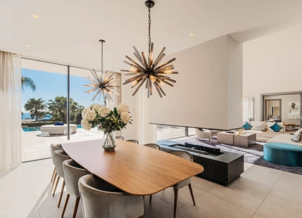 EXQUISITE LUXURY VILLA IN EL MADROÑAL WITH BREATHTAKING VIEWS