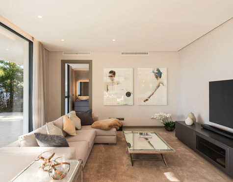 Villa for sale in El Madroñal, Benahavis
