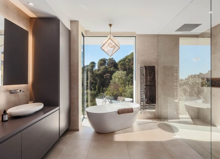 EXQUISITE LUXURY VILLA IN EL MADROÑAL WITH BREATHTAKING VIEWS