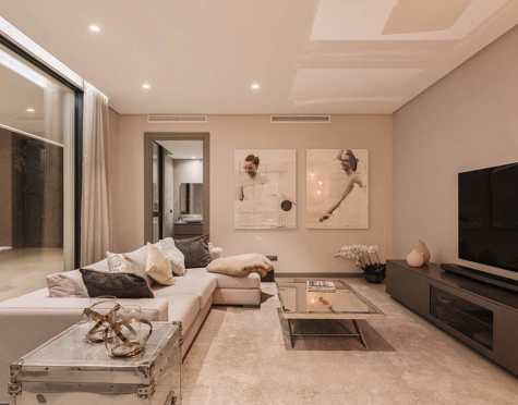 Villa for sale in El Madroñal, Benahavis