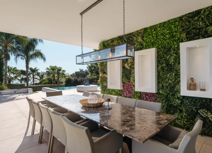 EXQUISITE LUXURY VILLA IN EL MADROÑAL WITH BREATHTAKING VIEWS