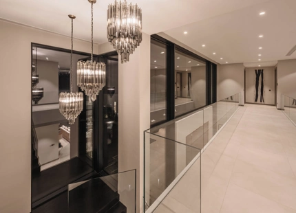 EXQUISITE LUXURY VILLA IN EL MADROÑAL WITH BREATHTAKING VIEWS