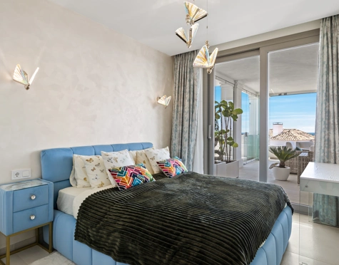 Apartamento en venta en Nueva Andalucia, Marbella