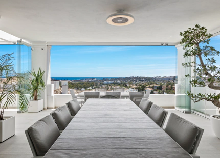 LUXURIOUS 7-BEDROOM APARTMENT WITH STUNNING TERRACE IN NUEVA ANDALUCÍA