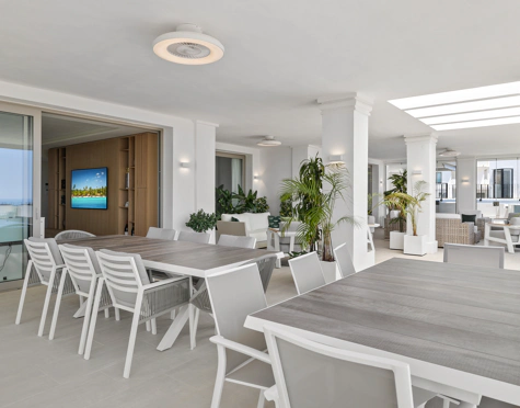 Apartamento en venta en Nueva Andalucia, Marbella