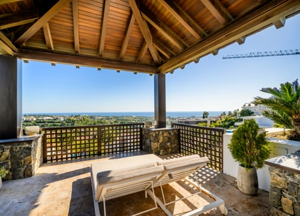 CHARMING 5-BEDROOM VILLA IN LOS FLAMINGOS – THE DREAM HOME