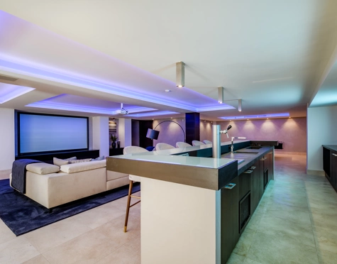 Villa for sale in Los Flamingos, Benahavis