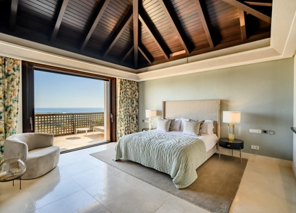 CHARMING 5-BEDROOM VILLA IN LOS FLAMINGOS – THE DREAM HOME