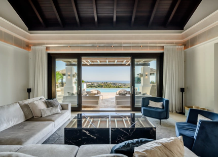 CHARMING 5-BEDROOM VILLA IN LOS FLAMINGOS – THE DREAM HOME