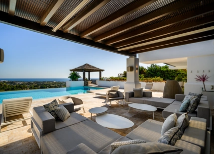 CHARMING 5-BEDROOM VILLA IN LOS FLAMINGOS – THE DREAM HOME
