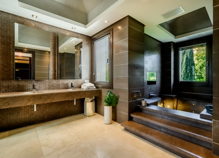 CHARMING 5-BEDROOM VILLA IN LOS FLAMINGOS – THE DREAM HOME