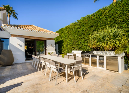 CHARMING 5-BEDROOM VILLA IN LOS FLAMINGOS – THE DREAM HOME